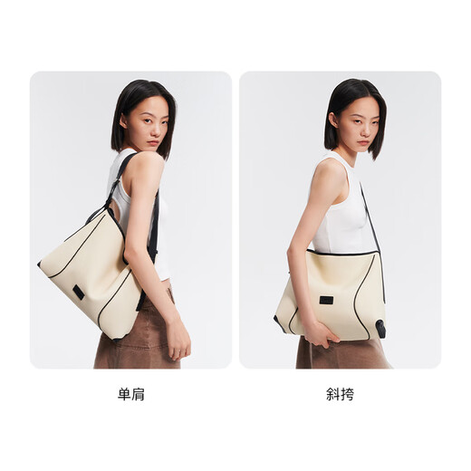 OMTO [same style of Wang Churan] Oatmeal soft hobo bag high-end communication crossbody bag large capacity Tote birthday gift