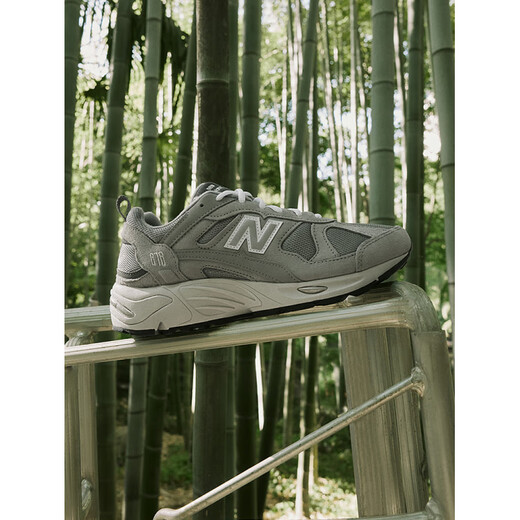 New Balance Мужчины и женщины пара ретро горного стиля Yuanzu Grey Sports Shoes Shoes cm878mc1 Серый CM878MC1 36 футов длиной 22 см