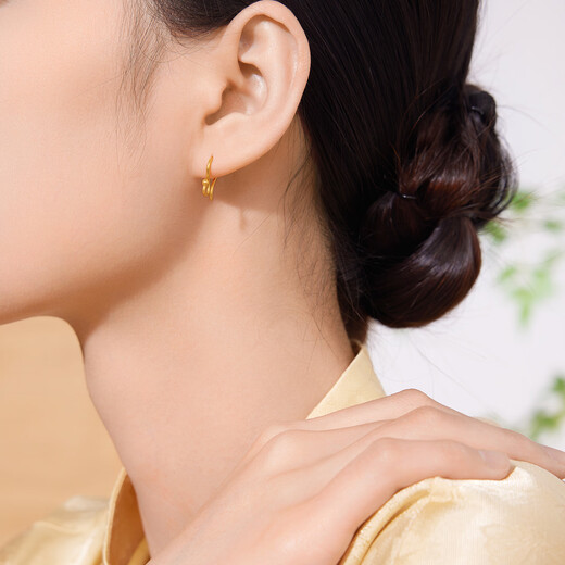 Century Yuan Universal Ear Hook Gold Earrings as a Birthday Gift for My Girlfriend, Gold Weight 1.04-1.06g