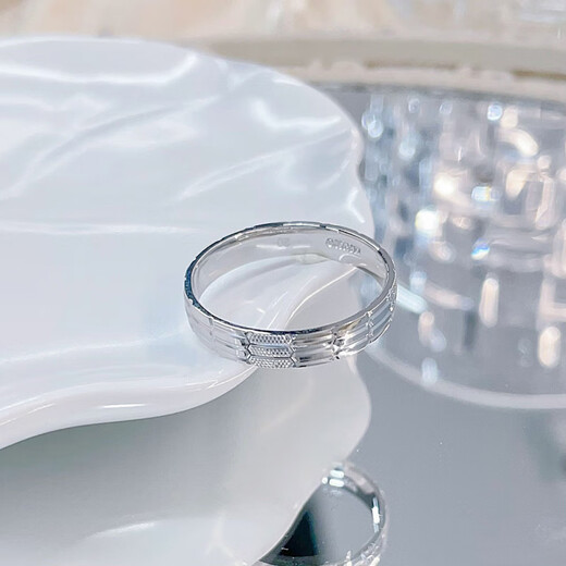 Laofu gold platinum solid fixed mouth three life destiny snake scale ring (face width is about 3. Mother and lover's birthday Mid-Autumn Festival gift three life destiny snake scale ring (about 5.88g)