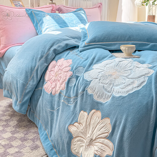 Mercury series home textiles 2025 new solid color embroidered floral milk velvet four-piece set for winter warmth plus velvet double-sided thickening Daisy-baby blue bed sheet style 1.5m four-piece set