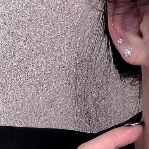 NSYCA Old Phoenix 9999 sterling silver exquisite diamond earrings five-pointed star light luxury niche ins ear piercing earrings earrings for women light luxury star earrings anti-allergic ear piercing old light luxury star small + medium 2 pairs of Lao Feng Xiangtong