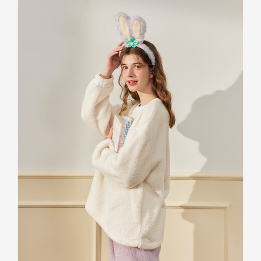 Fenton Autumn and Winter New Coral Fleece Pajamas for Men and Couples Large Size Flannel Suit Loose Casual Warm Home Clothing for Women