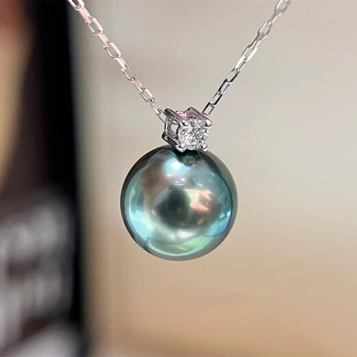 Handi Natural Seawater Tahitian Black Pearl Peacock Green Princess Pendant 18K Gold Highlight Round Pearl Necklace 9-10mm Peacock Green