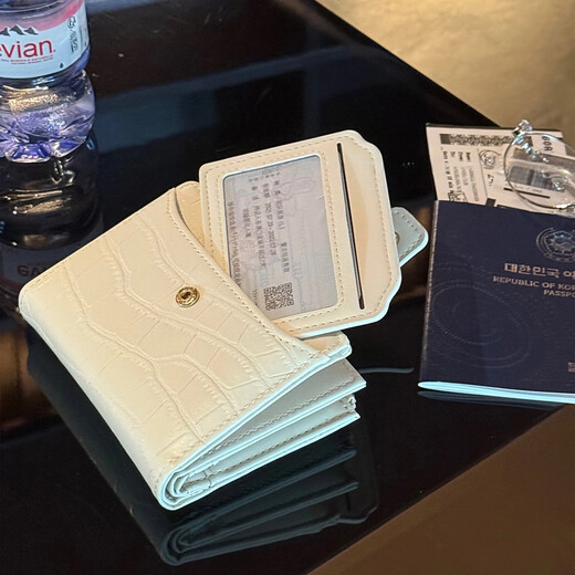 Bibk japonais portefeuille de cartes multifonction pour femmes Sac à niche simple pliable portefeuille en cuir multi-cartes nouveau style Y9227