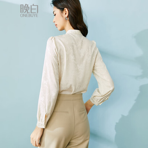 Late White New Chinese Style Satin Jacquard Shirt Women's 2025 Autumn New Design Commuting Versatile Shoulder Shirt Top Apricot XL