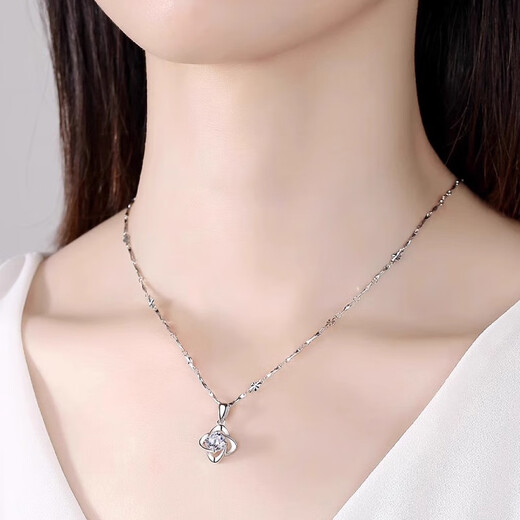 Daiyinfang sterling silver necklace women's 2025 high-end women's jewelry four-leaf clover silver pendant jewelry birthday gift for best friend four-leaf clover (yuanbao chain) + brand gift box
