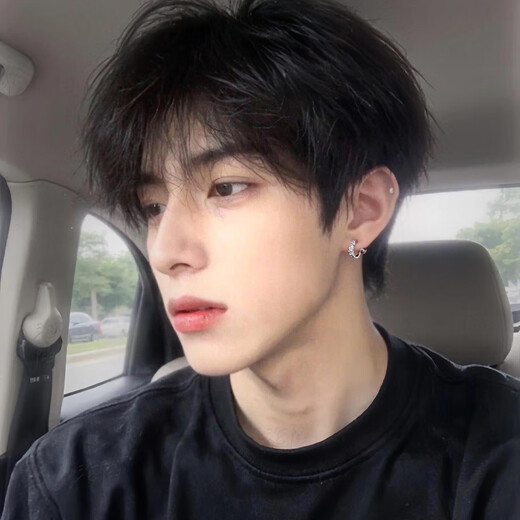 Core luxury Eye of Horus earrings for men without piercing, painless earrings, European and American high-end screw style earrings, single ear bone clip, Eye of Horus earrings, single