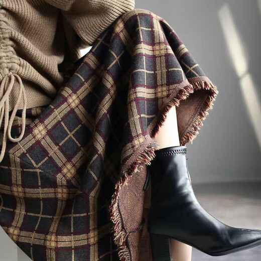 Pierre Cardin tassel raw edge autumn and winter thickened retro plaid skirt A-line high waist slimming large hem mid-length casual skirt coffee color L recommended 110-120Jin Jin equals 0.5 kg