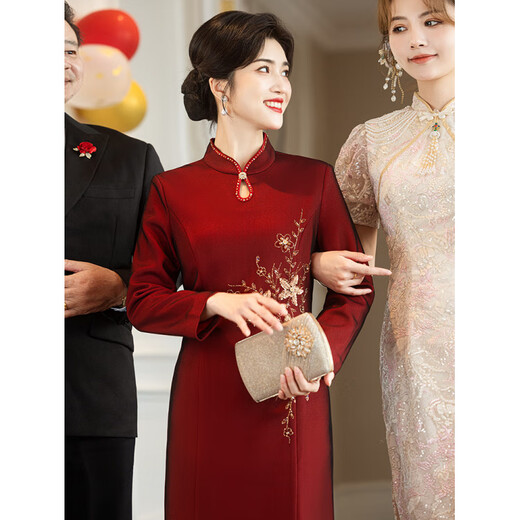 Luo Meng brand wedding grandma's wedding banquet dress 2026 autumn and winter new style noble new Chinese cheongsam wedding mother dress star burgundy plus velvet long sleeve 2XL