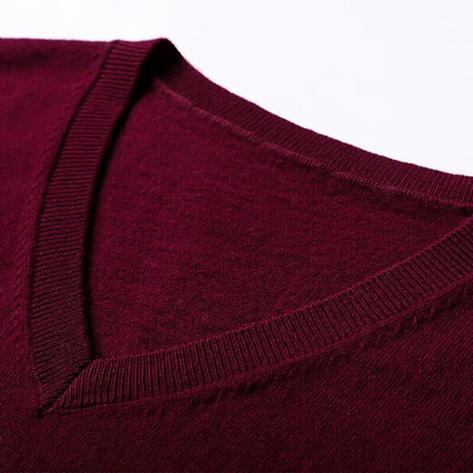 XJSGS international men's high-end brand wool vest men's light luxury heart V-neck knitted wool inner layering shirt high-end dark red spot XL recommended 130-150Jin Jin equals 0.5 kg