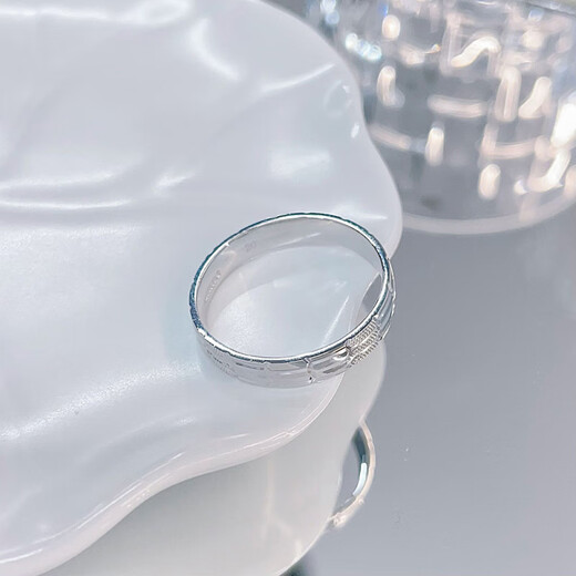 Laofu gold platinum solid fixed mouth three life destiny snake scale ring (face width is about 3. Mother and lover's birthday Mid-Autumn Festival gift three life destiny snake scale ring (about 5.88g)