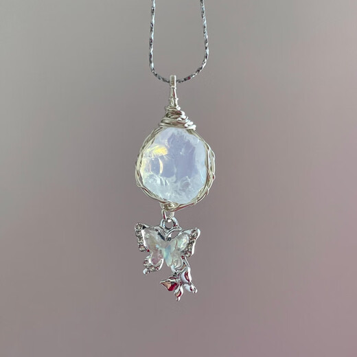 Xidian original design aquamarine rough stone butterfly necklace women's niche clavicle chain hand-wound crystal pendant Youdieyu