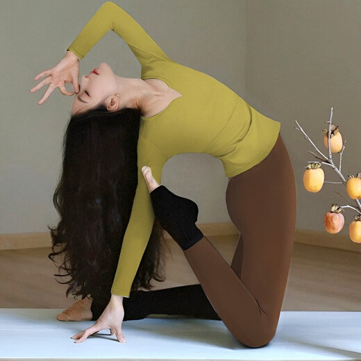 Double show slimming yoga top for women 2024 new long-sleeved high-end and beautiful Pilates sports fitness suit autumn and winter leaf yellow top XL 120-135