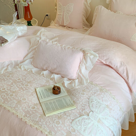 Mengjie Home Textiles 2025 New Princess Style Butterfly Fairy Thickened Baby Velvet Milk Velvet Four-piece Sheet Set Bed Cover Velvet Butterfly Fairy Yellow 100 Count 1.5 Bed Cover Four-piece Set (Duvet Cover 200*230cm)