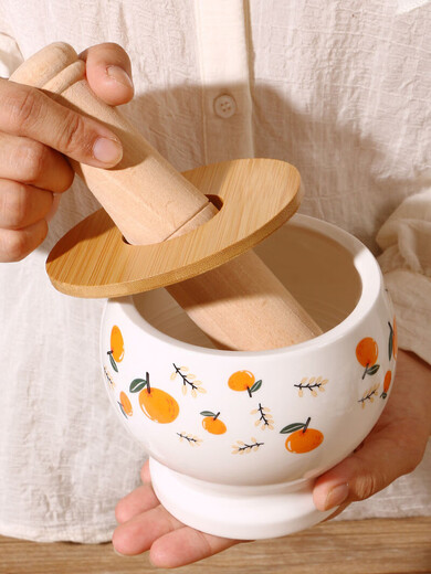GIOIO special retro thickened garlic mortar for pounding garlic, hand-pressed lidded masher, commercial threaded grinding porcelain jar with lid, all the best, garlic pounder-400ml + beech stick + bamboo lid