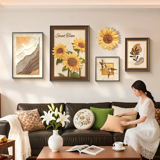Collection of mid-season antique living room decoration paintings 2025 new sofa background wall hanging paintings French retro sunflower combination mural