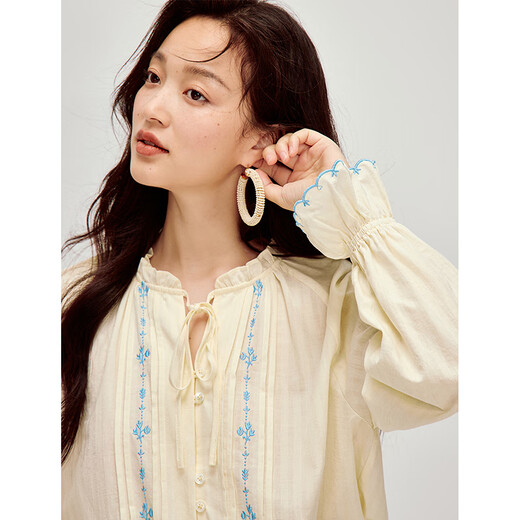 INMAN contrast embroidered lace temperament shirt 2026 spring women's new style simple commuting loose long-sleeved shirt beige M
