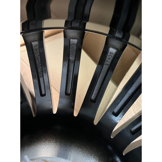 Huawei Asks the World M9 Xinghui 21-inch original new car disassembled wheel hub original genuine wheel hub adapted to M8/M9