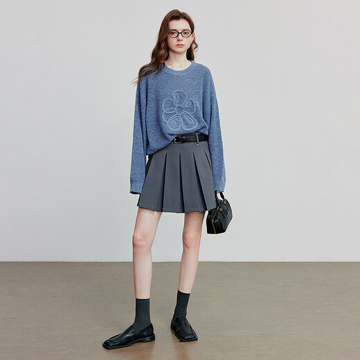 Chuyu three-dimensional floral knitted sweater for women 2025 autumn and winter new style dopamine mohair lazy top haze blue M