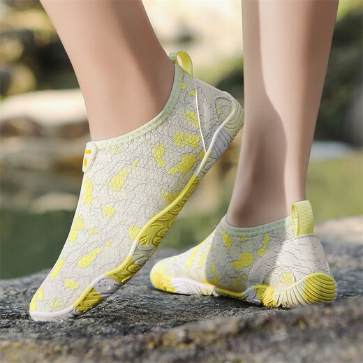 River tracing shoes 2025 summer new wading sports shoes for men and women beach casual swimming fitness yoga dance shoes A02 sky blue 46