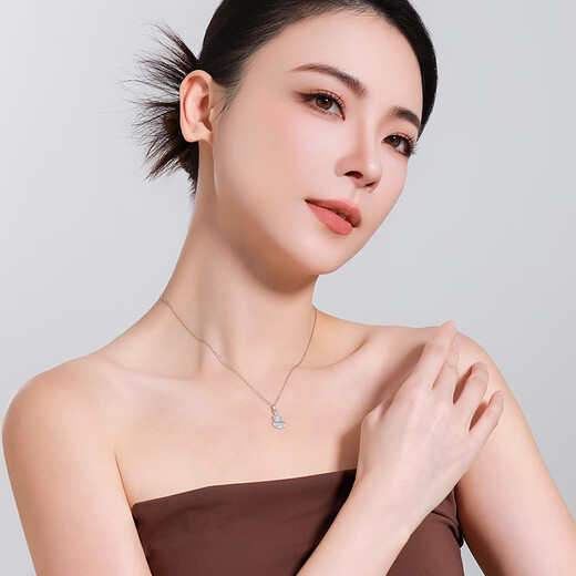 Mengjinyuan platinum pendant gourd sparkling imitation diamond stripe PT950 platinum pendant as a birthday gift for your girlfriend, weighing about 2.15g