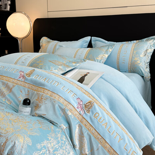 Nanjiren (Nanjiren) high-end milk velvet four-piece set double-sided velvet coral velvet embroidered duvet cover double winter thickened baby velvet duvet cover Dielianhua-Sky Blue Thick velvet non-shedding bed sheet 1.8m four-piece set-duvet cover 200x230cm