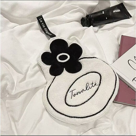 Gong Qin French style hand towel hanging absorbent home coral velvet towel kitchen bathroom thickened hand towel cute souvenir Camellia series 3 pack