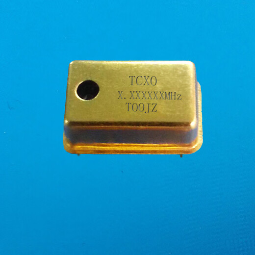 10m temperature compensated crystal oscillator TCXO10MHZ 10.000000M 0.1PPM active manufacturer in stock, high precision, non-gold-plated DIP14_20.8*12.8MM, 4 feet, no invoicing_10MHZ_3 points 3V
