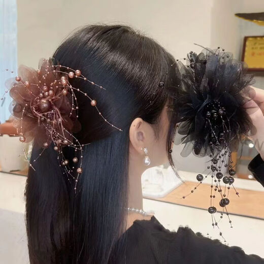 High-end grabber clip, high-looking and light luxury hair clip, 2025 new Internet celebrity temperament, shark clip for hair on the back of the head, 13 cm diamond bubble, black 1 pc