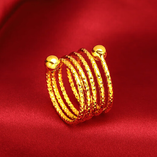 Yiqi Chinese Valentine's Day gift quality 18K gold spring ring Hong Kong duty-free gold 18k 3D hard gold personalized ladies ring transfer