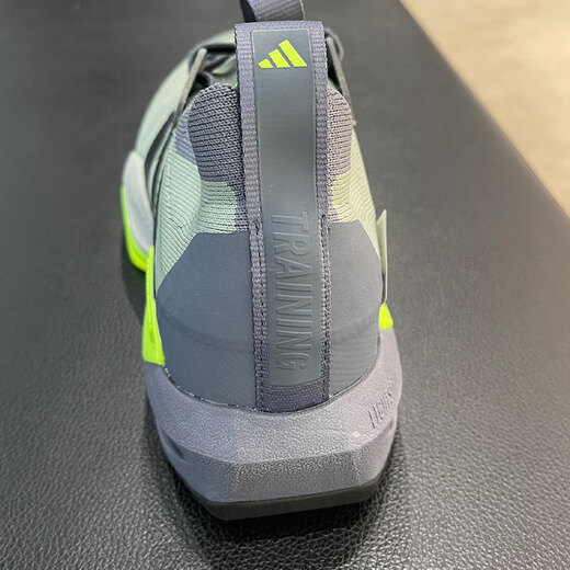 
Adidas running shoes men's shoes autumn new outdoor fitness training cushioning sports shoes lightweight breathable casual shoes JS3167 JH6167 40