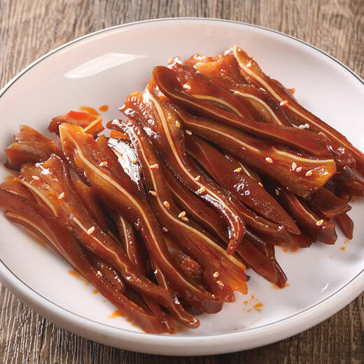 Other brands of sauce-flavored pig ears 195g (150g pig ears + 45g seasoning)