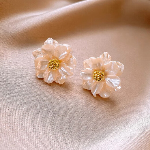 S925 Silver Needle Camellia Earrings Flower White Design Earrings French 2025 New Temperament Earrings Sweet Women Camellia White Flower Earrings