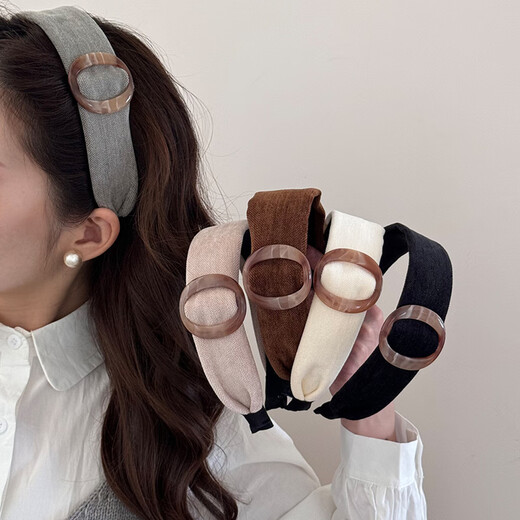Pei Nanwei autumn and winter coffee color wide-brimmed hair hoop Maillard tortoise shell color ring wide-brimmed retro high skull headband outer hair accessory coffee color button hair hoop 1
