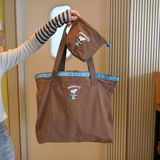 Fanye's Snoopy travel storage bag, portable bag for outings, maternity bag, trolley case, luggage bag, foldable large capacity