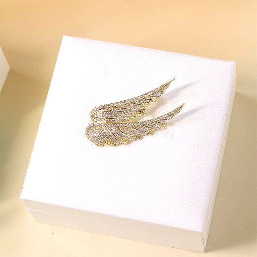 SNQP flying angel wings dimada feather brooch corsage brooch female couple yellow gift box