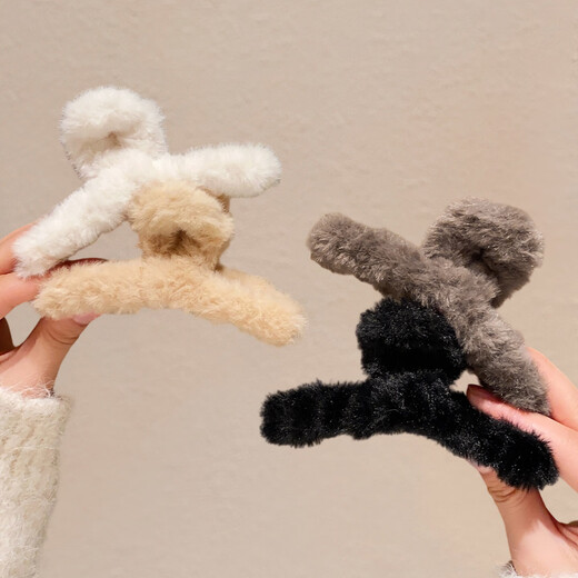 Autumn and winter plush large grabber clip for women 2025 new hairpin back of head hair clip headwear high-end shark clip 11# off-white + black
