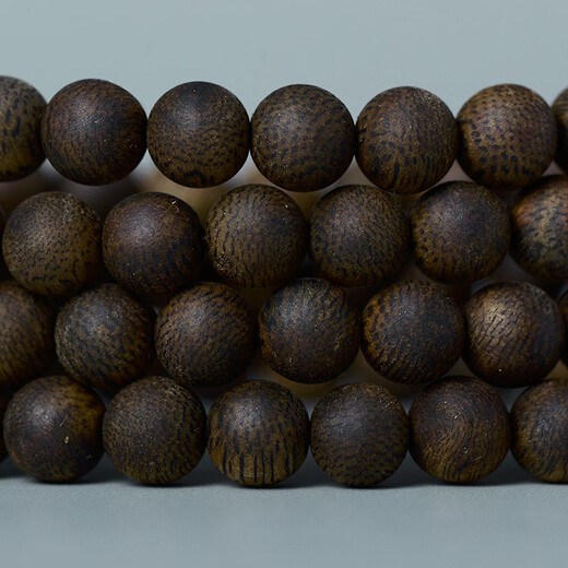 Tanjing Bracelet de bois d'agar à poulain à 9 points Hainan Qinan 7mm108 hommes et femmes. Guoxiang Series Hainan Yingge Green Chess Nan Agarwood [Solemn S9820] One-pièce Qinan Agarwood 7mm * 108 (adapté à la circonférence de la main 15-17cm)