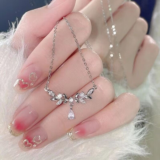 6-piece set of colorful star necklaces 2023 new light luxury niche high-end clavicle chain summer women M263 stars and moon necklace