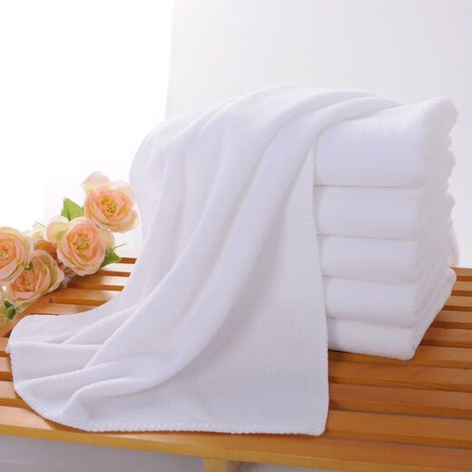 Quick-drying small square towel for pet bathing, quick-drying and absorbent square towel, cat and dog wash and care towel, small cleaning towel, overlock white towel 30*30cm (2 pieces)