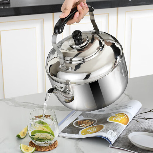 Fat Donglai Fat Donglai's same stainless steel whistle kettle large capacity whistle extra thick boiling kettle induction cooker coal water capacity 10Jin Jin is equal to 0.5kg extra thick food grade 31 1ml