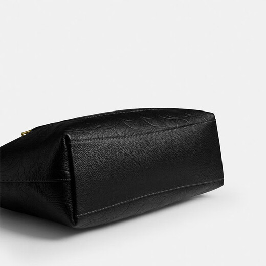 COACH brand direct supply women's STATION shoulder handbag black CCD49 New Year gift