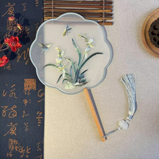 Wedding bride sister group bridesmaid fan fan wedding Chinese wedding gown photo props double-sided red fan elegant blue flower