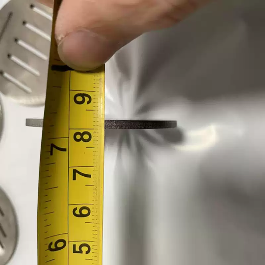 Yusenyi 5.2cm 5. Thickened stainless steel 92.5mm handheld molding machine electric dough press accessories round base sheet (thickened 2.5mm) 5.2CM diameter square hole