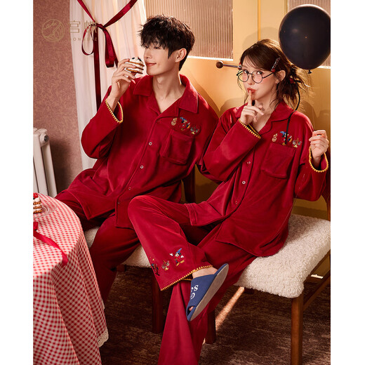 Gongdie thermal storage type Disney Mickey red couple pajamas for women warm island velvet wedding home clothes for men