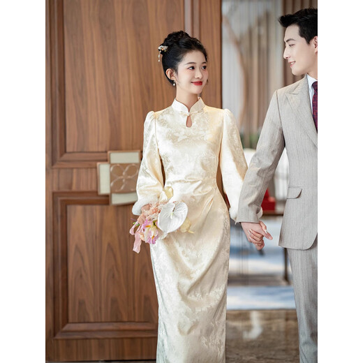 Jialong Mingxiu Plus Velvet Thickened New Chinese Style Cheongsam Autumn and Winter Bridal Dress Tang Suit Beige Velvet XL