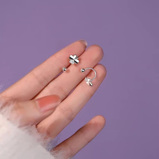 Maiyong Lao Phoenix P950 Platinum Four-leaf Clover Silver Earrings Women's Earrings Screw Buckle Imitation Platinum Gold Ear Bone Nails 2025 Four-leaf Clover Ear Hooks - Light Luxury Style