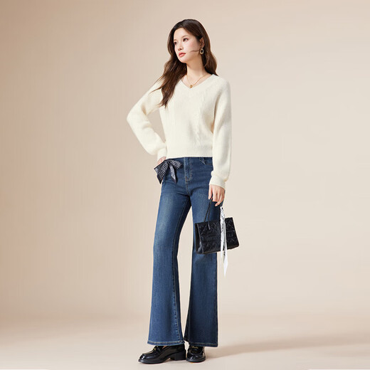 IEF/Aiyifu 2025 new autumn and winter loose sweater women's fashionable V-neck slim wool sweater top