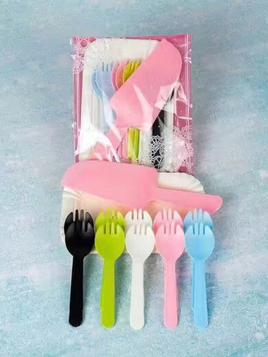 Qiao Bo Lai Cake Tableware Fork Disposable 4-in-1 Combination Fork Paper Plate Candle Birthday Cake Tableware Candle 5 Plates 5 Colored Spoons Fork + Knife + Wax + Cap - 600 Sets Frosted Bag